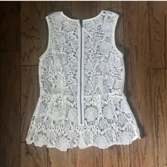 Cabi Lace Peplum Tank Top size small - Picture 3 of 8